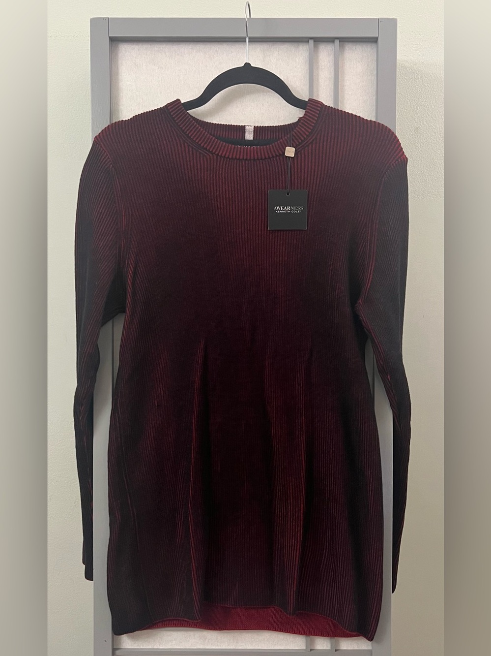 NWT Kenneth Cole Awareness Sweater Crew Neck Men's Slim Fit Medium Red Black